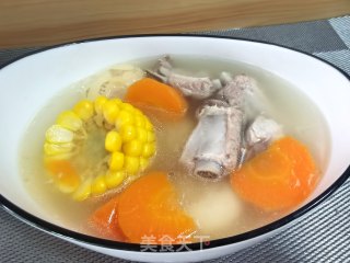 胡萝卜马蹄玉米排骨汤的做法步骤：7