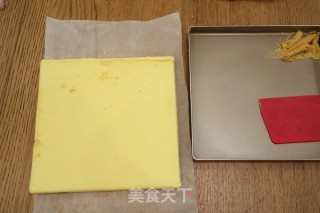 红豆沙戚风蛋糕卷的做法步骤：16