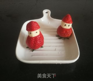草莓香蕉圣诞老人的做法步骤：8
