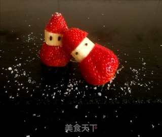 草莓香蕉圣诞老人的做法步骤：9