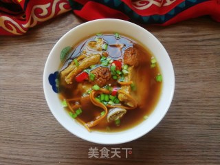 虫草花松茸排骨汤的做法步骤：15