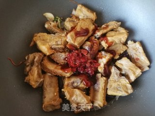 芹菜笋干炖排骨的做法步骤：7