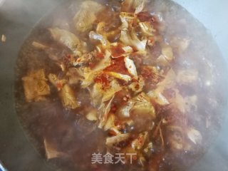 芹菜笋干炖排骨的做法步骤：10