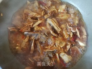 芹菜笋干炖排骨的做法步骤：11
