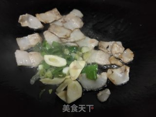 平菇木耳炒肉片的做法步骤：10