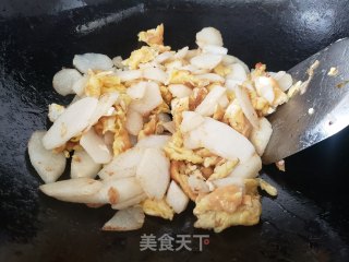 山药炒鸡蛋的做法步骤：3