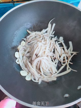 老干妈杏鲍菇的做法步骤：7