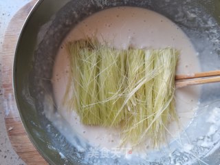 龙须饼的做法步骤：5