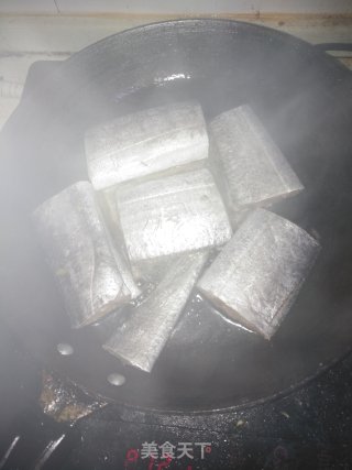 香煎带鱼的做法步骤：4