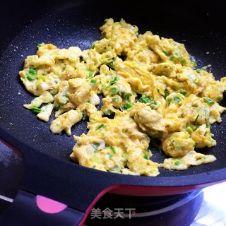 青蒜炒鸡蛋的做法步骤：7