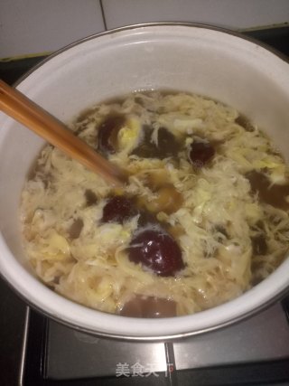 桂圆红枣鸡蛋甜汤的做法步骤：5