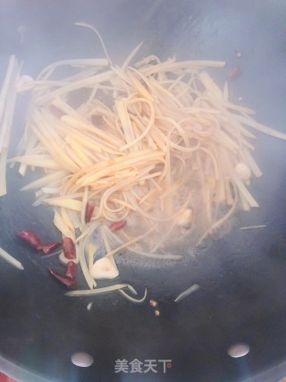 青椒土豆丝的做法步骤：3