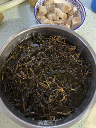 梅干菜烧肉的做法步骤：3