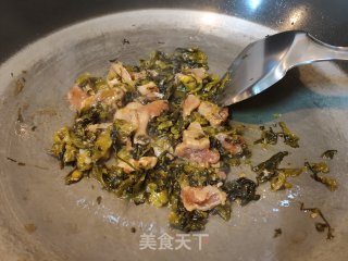 酸菜焖豆泡的做法步骤：5