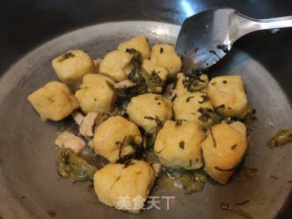 酸菜焖豆泡的做法步骤：6