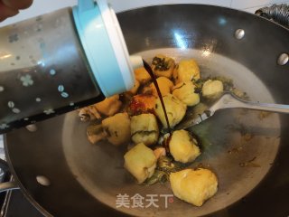 酸菜焖豆泡的做法步骤：8