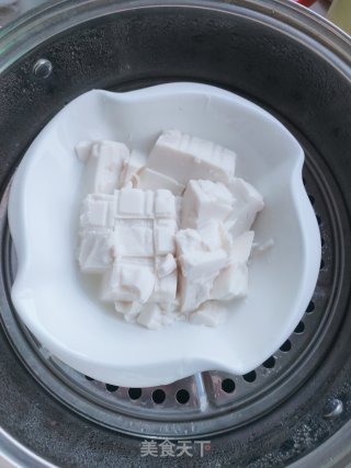 大骨汤蒸豆腐的做法步骤：3