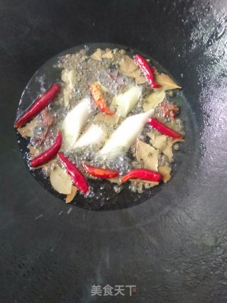 糖醋莲藕土豆片的做法步骤：3