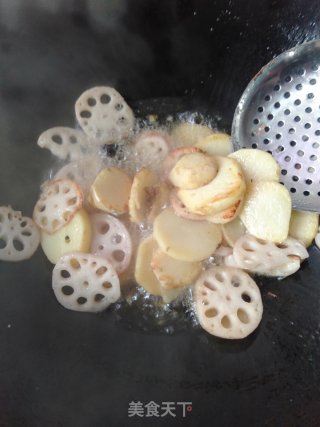 糖醋莲藕土豆片的做法步骤：10