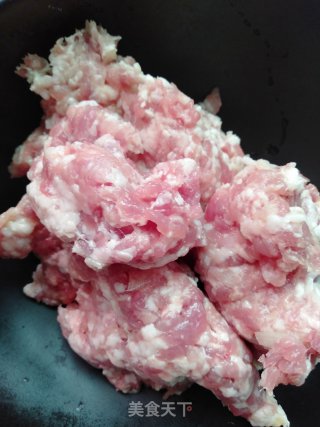 烂肉豌豆的做法步骤：1