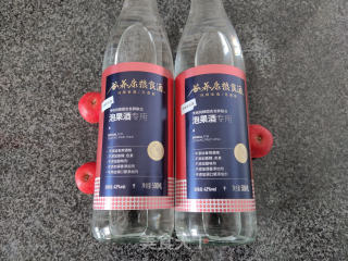 自泡山楂酒的做法步骤：4
