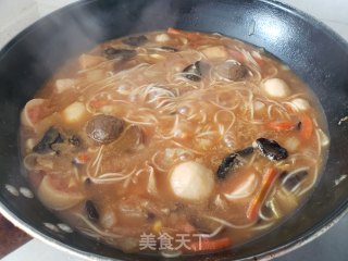 丸子汤面条的做法步骤：11