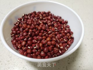 牛奶红豆粥的做法步骤：1