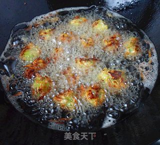 炸青萝卜丸子的做法步骤：6