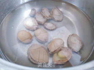 鲍鱼小土豆烧虾球的做法步骤：5