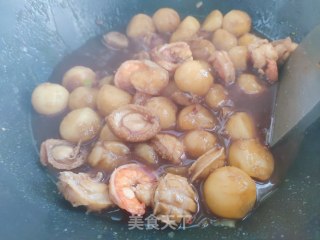 鲍鱼小土豆烧虾球的做法步骤：15