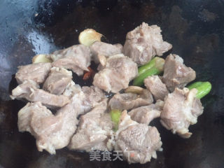 牛肉烧土豆的做法步骤：6