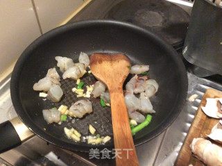 西兰花炒虾仁的做法步骤：9