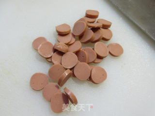 火腿肠虾仁炒苦瓜的做法步骤：2