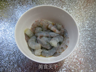 火腿肠虾仁炒苦瓜的做法步骤：4