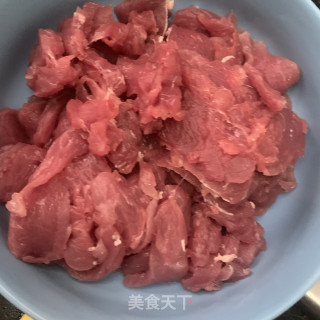 老姜炒里脊肉的做法步骤：3