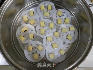 蛋奶迷你豆沙卷❗️松软香甜❤️一口一口❤️哄娃神器的做法步骤：8