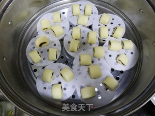 蛋奶迷你豆沙卷❗️松软香甜❤️一口一口❤️哄娃神器的做法步骤：9