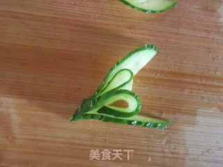 草莓水果盘的做法步骤：6