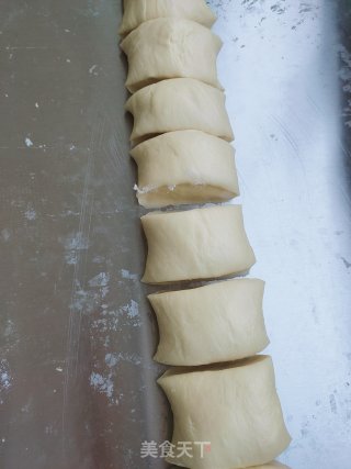 豆沙小面包的做法步骤：8