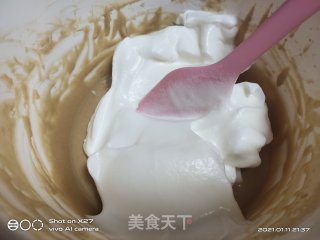 可可戚风八寸蛋糕的做法步骤：7