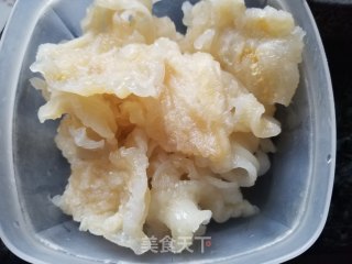 羊肚菌海参鸡汤的做法步骤：8
