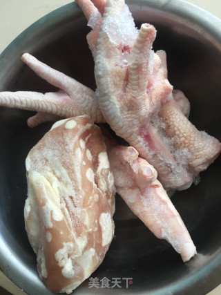 双菌鸡汤的做法步骤：1