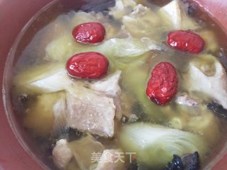 高丽参鸡汤的做法步骤：6