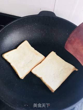 三明治的做法步骤：1
