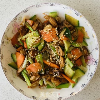 火麻仁虾仁炒杏鲍菇的做法步骤：7