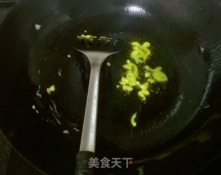 菠菜炒鸡蛋的做法步骤：10