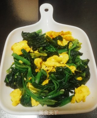菠菜炒鸡蛋的做法步骤：13