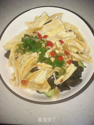 凉拌黄瓜腐竹木耳的做法步骤：14