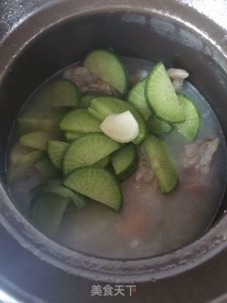 猪脚萝卜汤的做法步骤：6