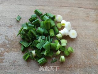 黄金炒饭的做法步骤：1